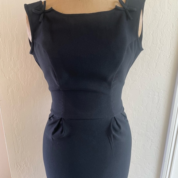 Gorgeous Bettie Page Tatyana Black Dress, Size XXS, Never Worn - Picture 2 of 9